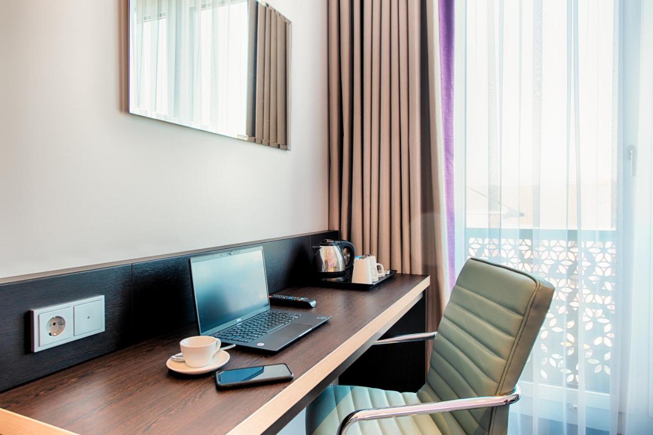 Premier Inn Essen City Limbecker Platz Dış mekan fotoğraf
